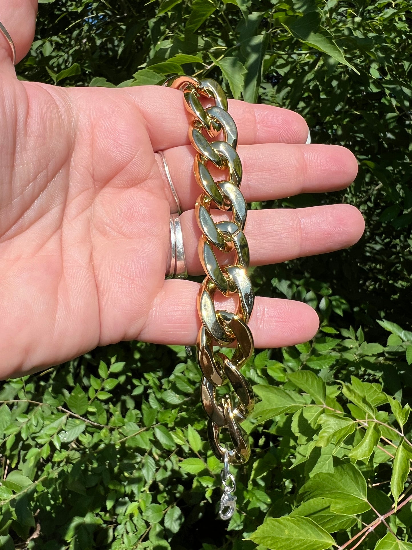 Gold hat chain